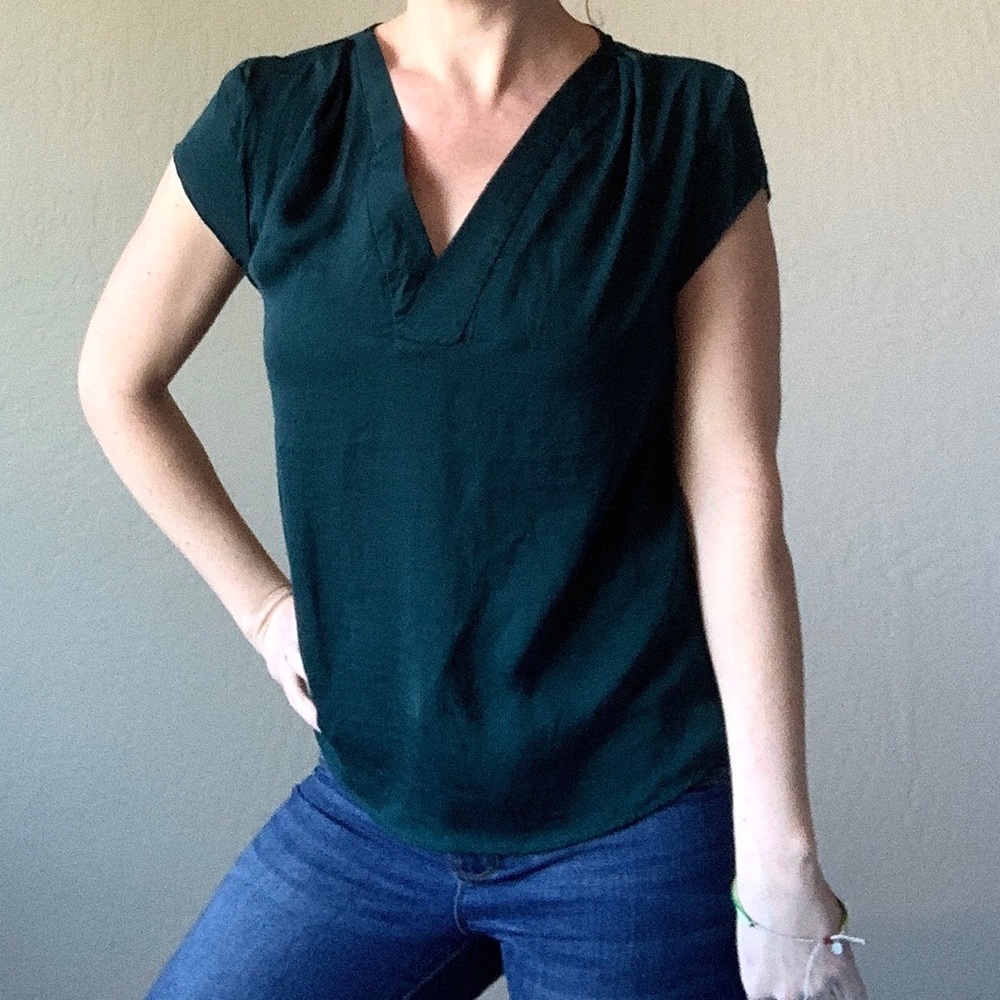 5/$25 Green H&M blouse, size small